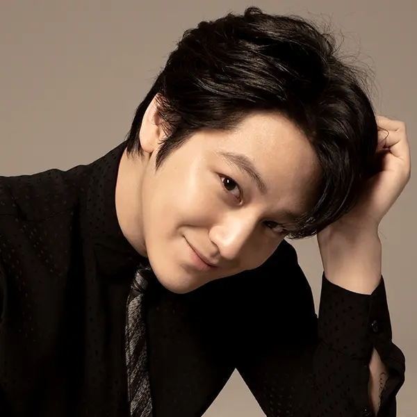 KIM BEOM